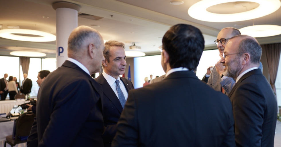 Τετ α τετ Μητσοτάκη - Μπορίσοφ για τον κάθετο διάδρομο